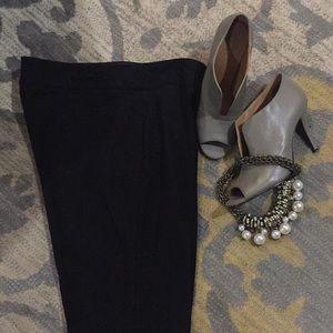 Women’s stretch pants.